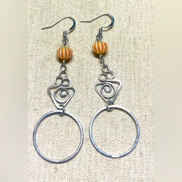 Lightweight Handmade Dangly Orange & Silver Earrings - Picture 1 of 5